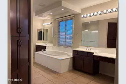 2075 E Honeysuckle Place, Chandler, AZ 85286 - Photo 32
