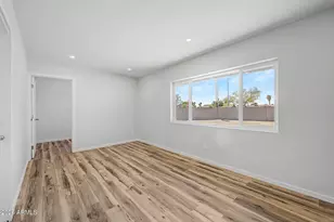 16406 N 50th Dr, Glendale, AZ 85306 - Photo 8