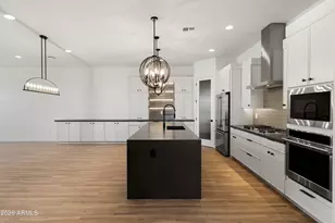 7379 W Lisbon Ln, Peoria, AZ 85381 - Photo 6