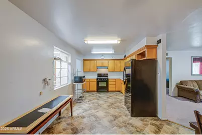 3432 W Palmaire Avenue, Phoenix, AZ 85051 - Photo 6