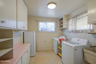 3432 W Palmaire Ave, Phoenix, AZ 85051 - Photo 10
