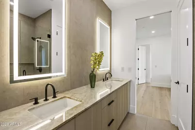 6037 N 21st Place, Phoenix, AZ 85016 - Photo 26
