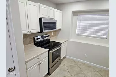 4029 W Villa Linda Drive, Glendale, AZ 85310 - Photo 10