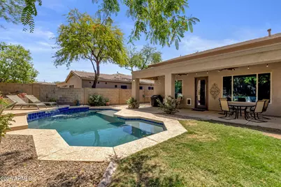 3026 W Walden Drive, Anthem, AZ 85086 - Photo 32