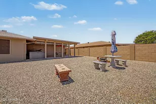 10502 W Edgewood Dr, Sun City, AZ 85351 - Photo 28