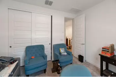 2544 W Sunland Avenue, Phoenix, AZ 85041 - Photo 14