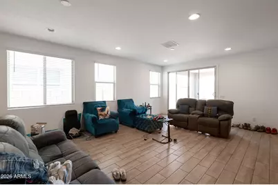 2544 W Sunland Avenue, Phoenix, AZ 85041 - Photo 6
