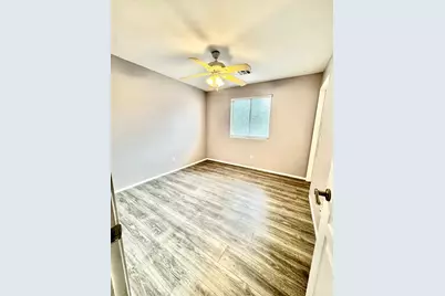 10502 W Edgemont Drive, Avondale, AZ 85392 - Photo 12