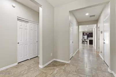 15586 W Jenan Drive, Surprise, AZ 85379 - Photo 8