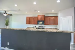 24492 W Mobile Ln, Buckeye, AZ 85326 - Photo 20