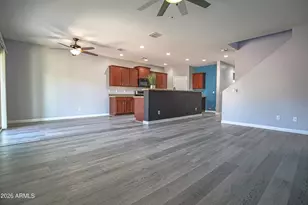 24492 W Mobile Ln, Buckeye, AZ 85326 - Photo 8
