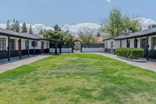 1402 W Whitton Ave, Phoenix, AZ 85013 - Photo 1
