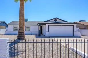3731 E Janice Wy, Phoenix, AZ 85032 - Photo 2