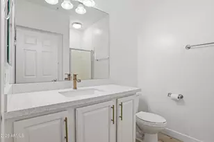 5350 E Deer Valley Dr, Phoenix, AZ 85054 - Photo 16