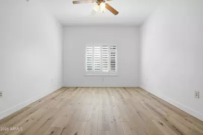 5350 E Deer Valley Drive #2435, Phoenix, AZ 85054 - Photo 10