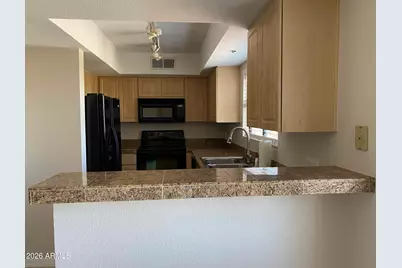 5104 N 32nd Street #454, Phoenix, AZ 85018 - Photo 4