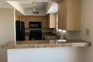 5104 N 32nd St, Phoenix, AZ 85018 - Photo 4
