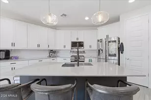 18879 W Cholla St, Surprise, AZ 85388 - Photo 24
