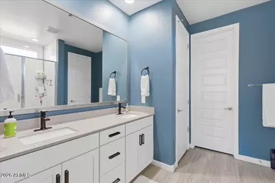 18879 W Cholla Street, Surprise, AZ 85388 - Photo 34
