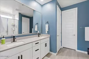 18879 W Cholla St, Surprise, AZ 85388 - Photo 34