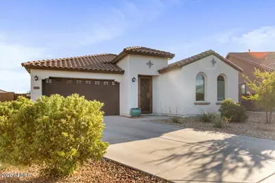 18879 W Cholla Street, Surprise, AZ 85388 - Photo 8
