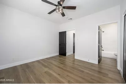 274 N Delaware Street #B, Chandler, AZ 85225 - Photo 18