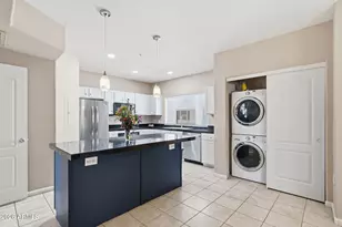 1081 W 1st St, Tempe, AZ 85281 - Photo 10