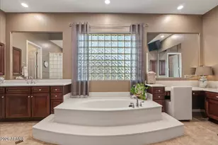 6427 S Magic Ct, Gilbert, AZ 85298 - Photo 30