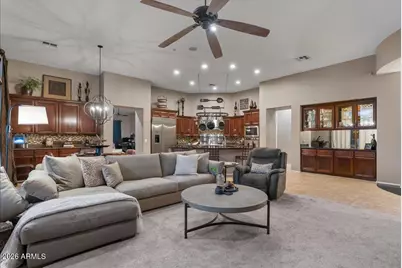 6427 S Magic Court, Gilbert, AZ 85298 - Photo 8