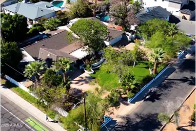 5545 E Earll Drive, Phoenix, AZ 85018 - Photo 6