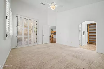 7024 S 32nd Place, Phoenix, AZ 85042 - Photo 8