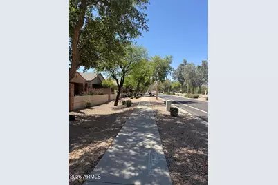 7024 S 32nd Place, Phoenix, AZ 85042 - Photo 32