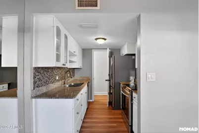 1228 E Lawrence Lane, Phoenix, AZ 85020 - Photo 2