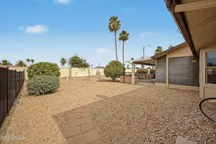 17242 N Desert Glen Dr, Sun City West, AZ 85375 - Photo 30
