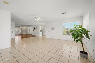 12927 W Mesa Verde Dr, Sun City West, AZ 85375 - Photo 14