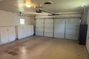 10512 W El Capitan Cir, Sun City, AZ 85351 - Photo 32