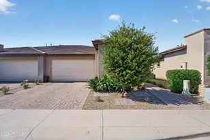 292 E Las Puertas Ln, Queen Creek, AZ 85140 - Photo 2