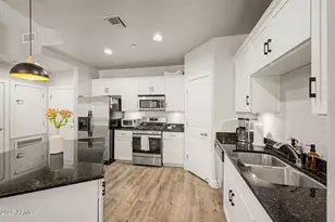 945 E Playa Del Norte Dr, Tempe, AZ 85288 - Photo 8