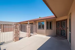 9408 W Cedar Hill Cir, Sun City, AZ 85351 - Photo 12