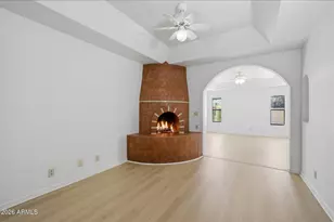 10520 N 78th Pl, Scottsdale, AZ 85258 - Photo 12