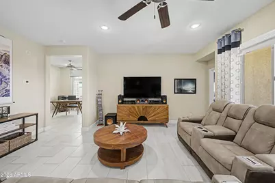4406 W Hanna Drive, Eloy, AZ 85131 - Photo 8