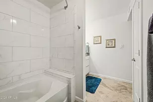6221 N 21st Dr, Phoenix, AZ 85015 - Photo 32