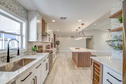 3934 W Meadow Drive, Glendale, AZ 85308 - Photo 8