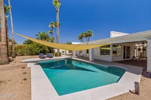 10660 N 44th Ct, Phoenix, AZ 85028 - Photo 38