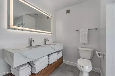 10660 N 44th Court, Phoenix, AZ 85028 - Photo 32