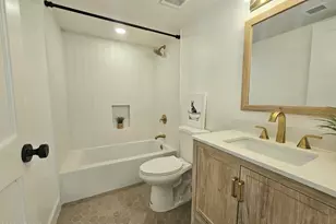 8101 N Central Ave, Phoenix, AZ 85020 - Photo 26