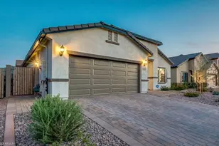 10819 W Swayback Pass, Peoria, AZ 85383 - Photo 10