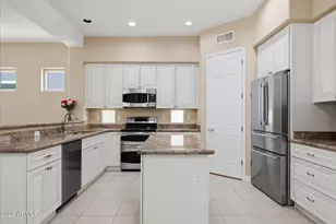 7366 E Eagle Feather Rd, Scottsdale, AZ 85266 - Photo 4