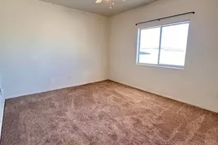 885 N Poppy St, Wickenburg, AZ 85390 - Photo 8