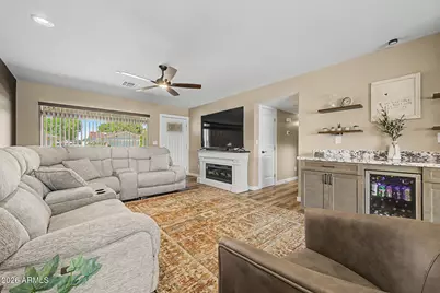11059 W Fargo Drive, Sun City, AZ 85351 - Photo 4